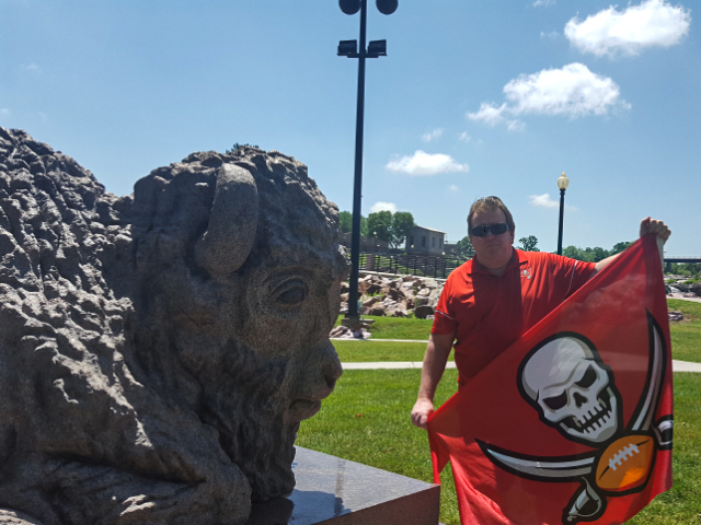 BuccaneersFan.com No Bull fights here in Sioux Falls City just a buffallo keep guard at the falls.