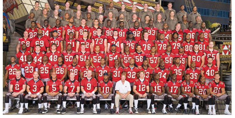 2007 Season 31 Tampa Buccaneers Team Picture